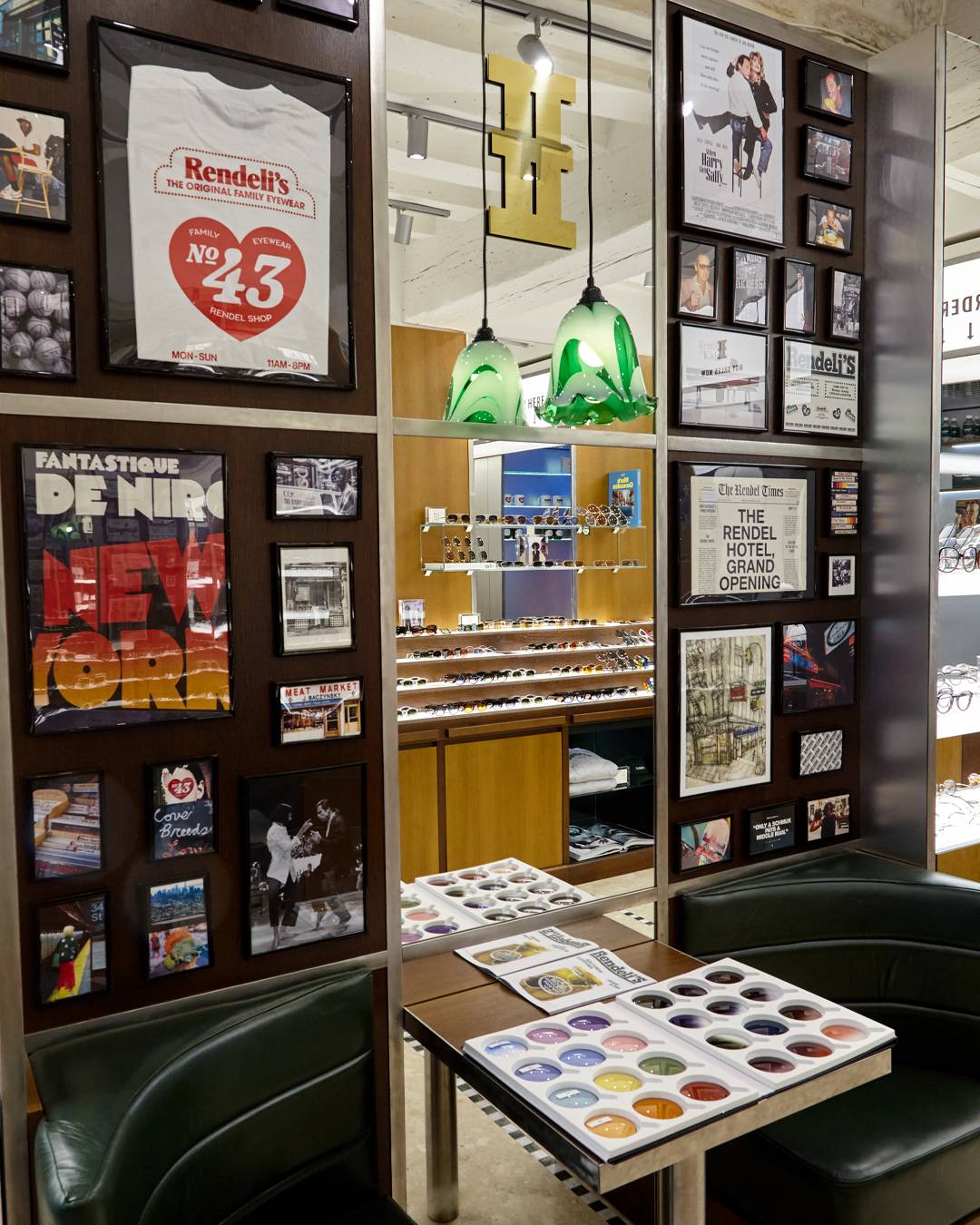 Boutique Rendel, rue Sainte-Croix de la Bretonnerie (Marais)