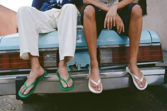 Havaianas “hace el agosto” en España con cápsulas con Zara, Pull&Bear, Gimaguas y TwoJeys
