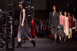 Video: Sulvam SS25 - Tokyo Fashion Week