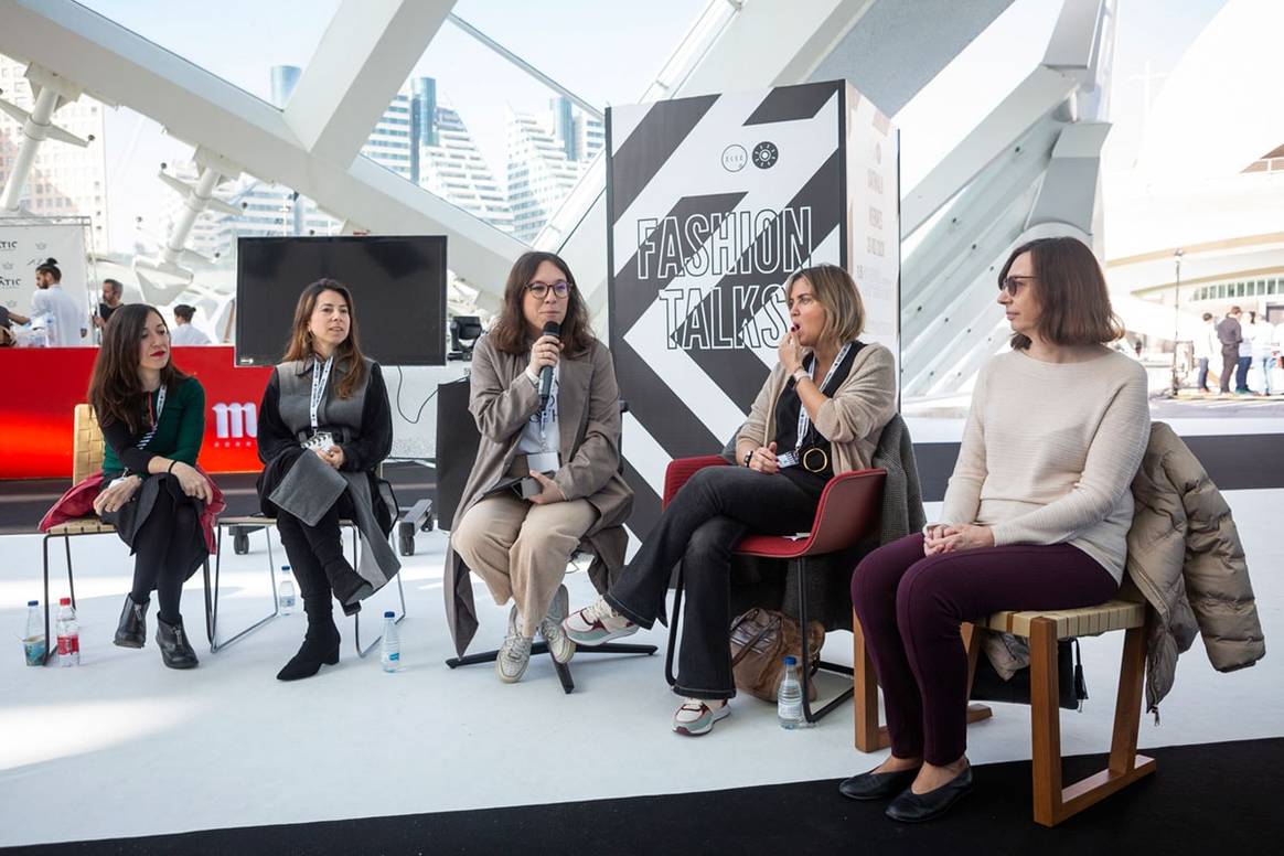 Jóvenes promesas y una experiencia inmersiva: la moda hace “CLEC” en Valencia