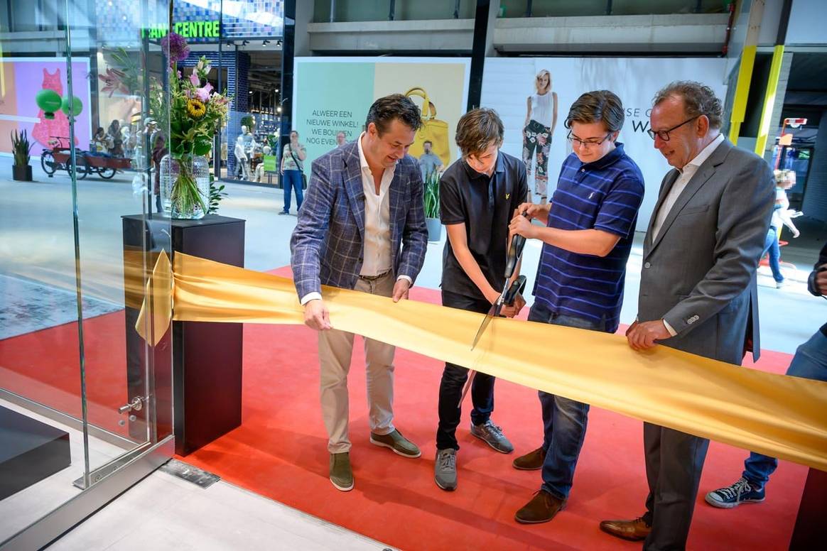 Zien: Nolten heropend flagshipwinkel in Mall of the Netherlands