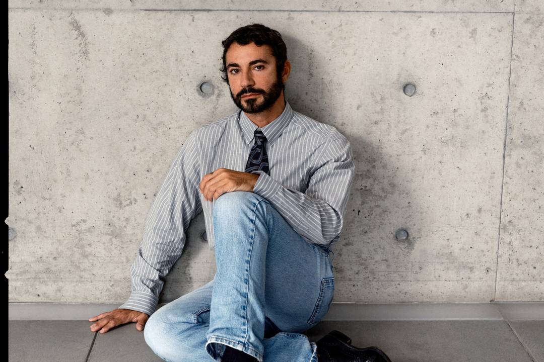 Dario Vitale è direttore creativo di Emporio Armani e degli accessori Giorgio Armani