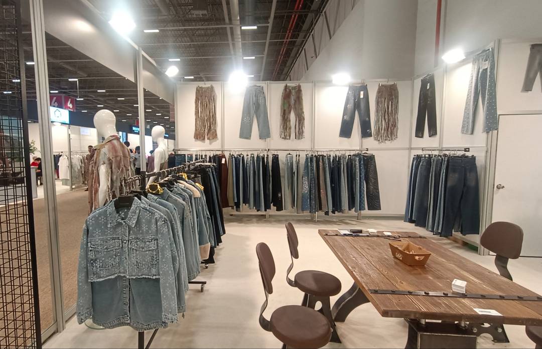 Denim brand Momjeans produces in Istanbul itself.