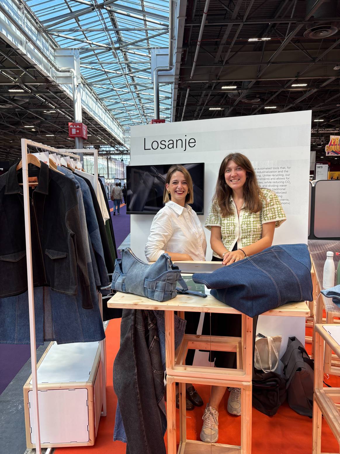 Justine Douvre, directrice des opérations, et Marie Cretel, Strategic and Business Developer, Losanje