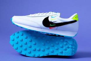 Pas de déclin sur le marché des "sneakers", selon le PDG de Courir