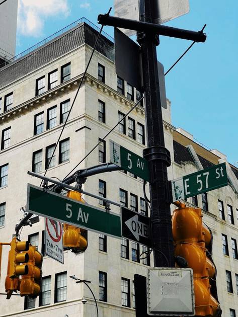 La Fifth avenue è la destinazione retail più cara: 26mila euro al metro quadrato