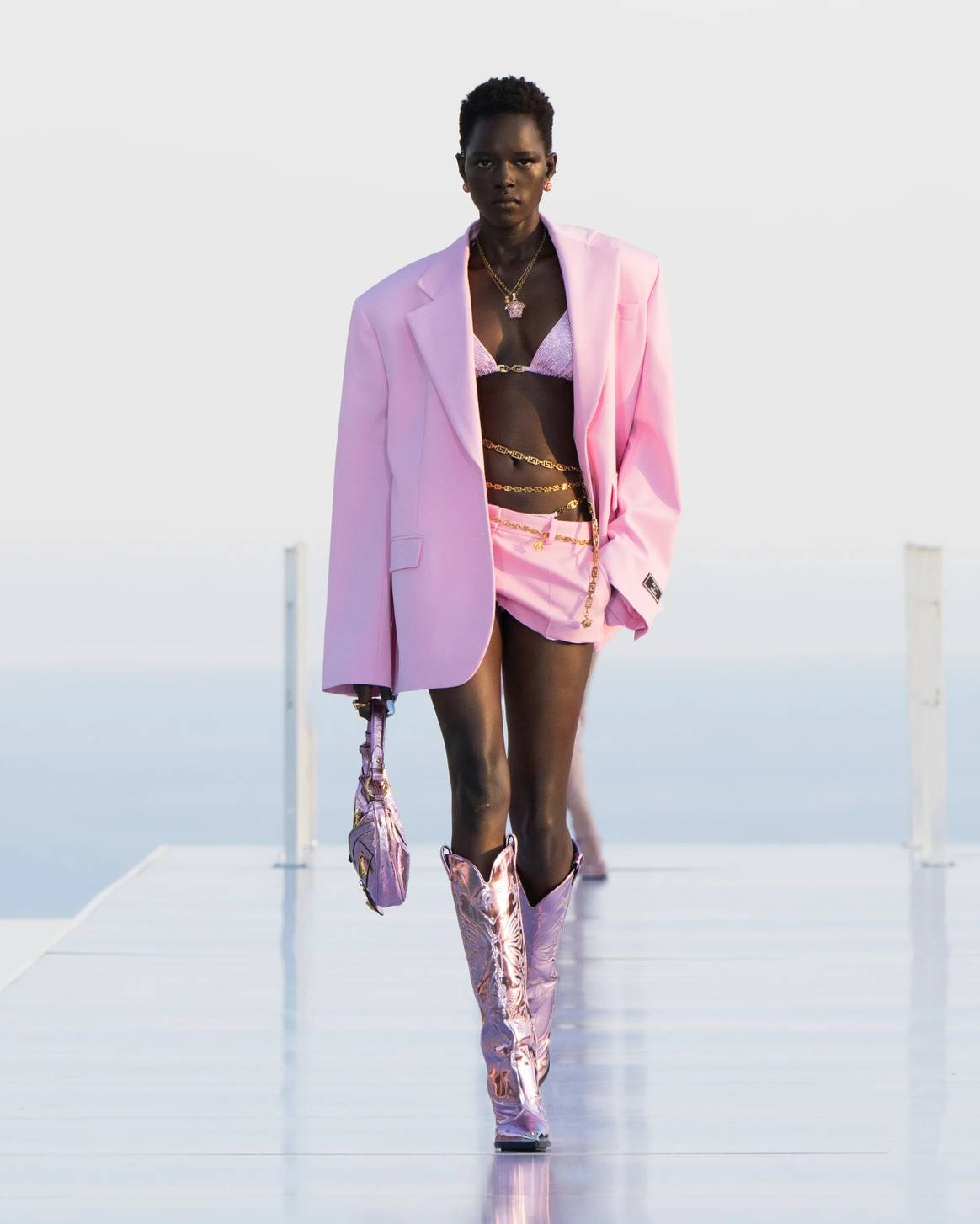Versace Pre-Fall 23/Launchmetrics Spotlight