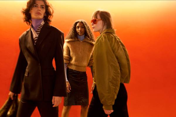 & Other Stories svela il nuovo branding firmato Jonathan Saunders