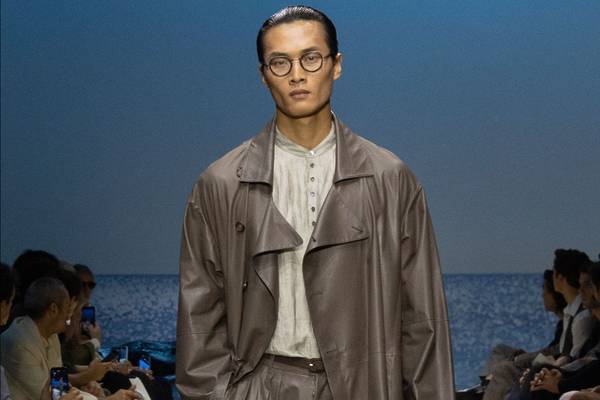 Mfw: Armani gioca con i contrasti e crea l'armonia