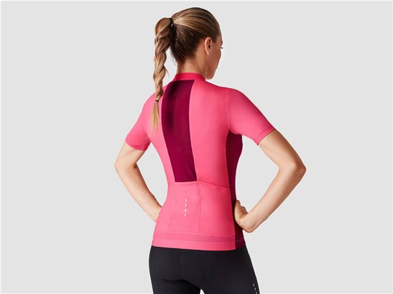 FEEL, THE NEW WOMEN’S COLLECTION FROM LA PASSIONE CYCLING COUTURE-