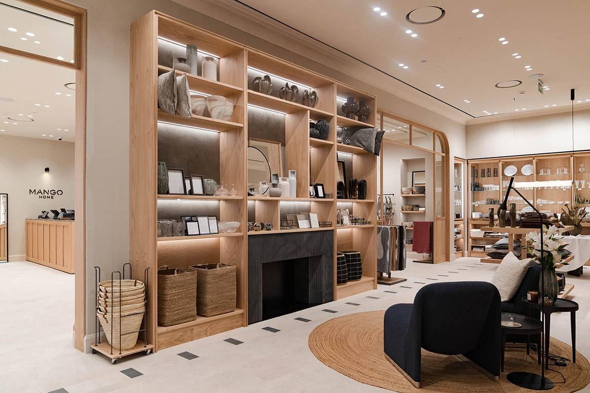 Tienda de Mango Home en el número 10 de la calle de San Miguel de Zaragoza (España).