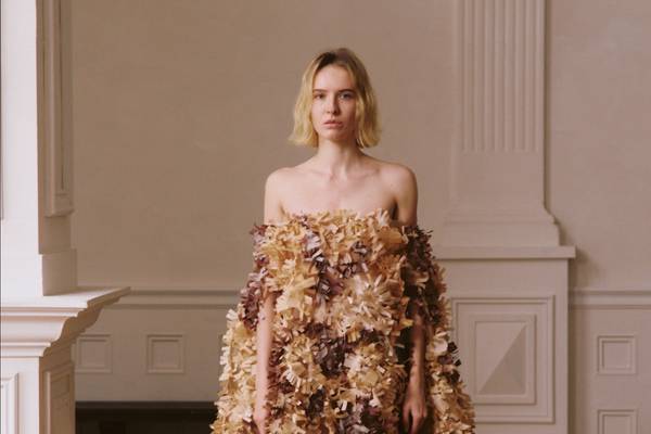 Ready to wear e couture di Alice Yu debuttano a Milano