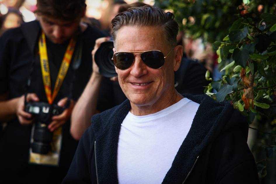 Bryan-Adams-Fotografien-erstmals-in-einer-Ausstellung-in-Amberg