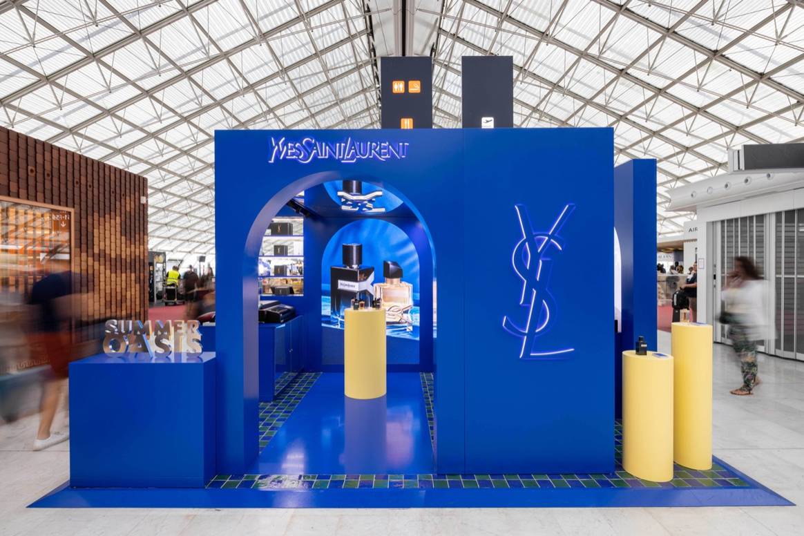 YSL Beauty Pop-Up, Paris Charles de Gaulle
