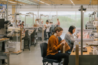 Hermès start bouw nieuwe lederwarenfabriek in Frankrijk