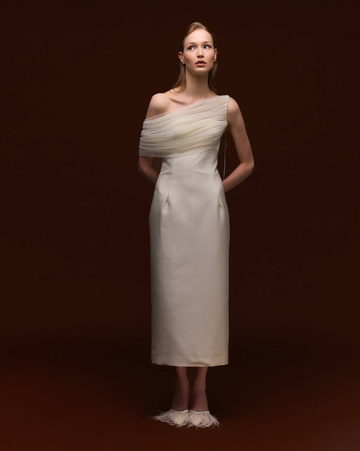Colección de vestidos de novia “Bridal Capsule Collection” de Moisés Nieto, fotografía de campaña.