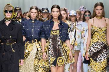 MFW: Versace pays tribute to Gianni Versace