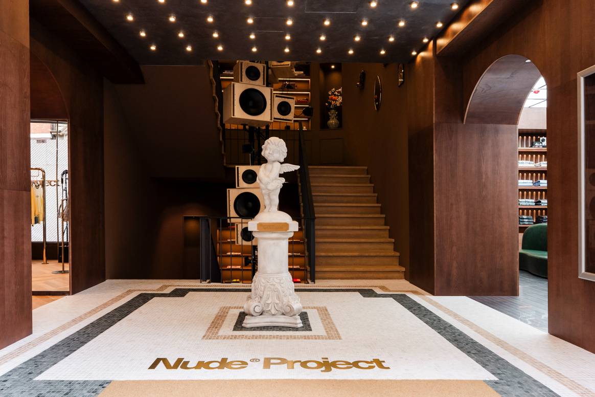 Nieuwe winkel van Nude Project in Amsterdam.