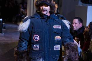 Canada Goose groeit verder in Q2, opent eerste Europese flagshipstore