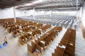 Desconvocada (parcialmente) la huelga en Amazon España