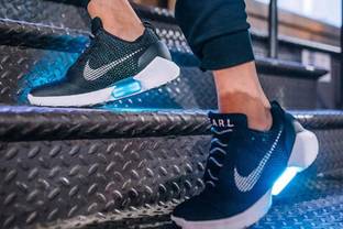 Nike начинает увольнять невакцинированных сотрудников