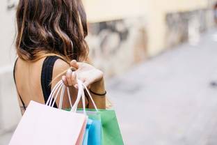 España se sitúa como destino preferente para el turismo de compras chino
