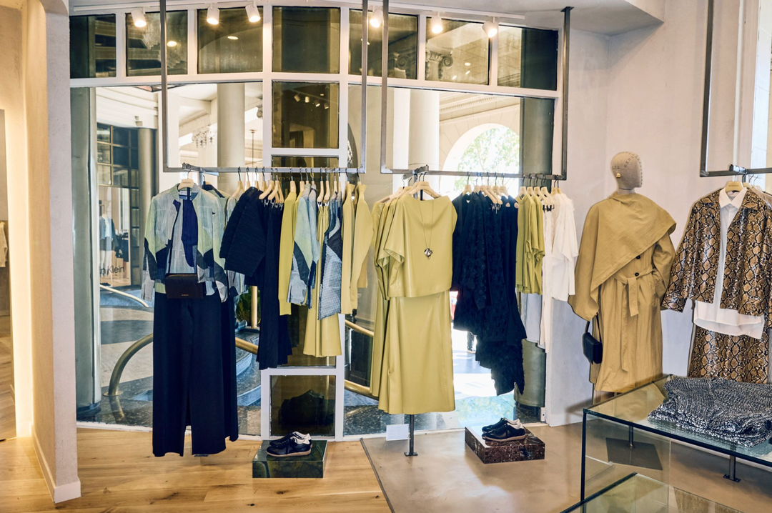 Nueva tienda de Adolfo Domínguez en el Centro Comercial Patio Bullrich.