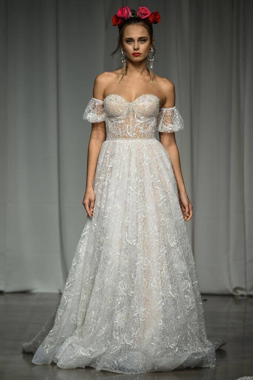 Julie Vino New York Bridal Fashion Week Show presents old world elegance