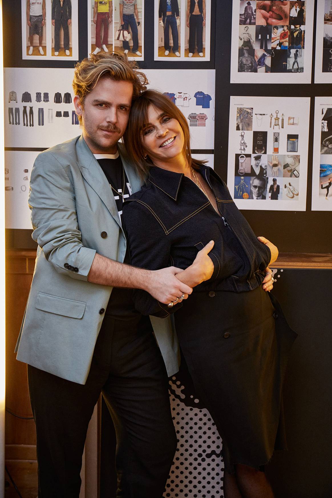 Photo Credits: El diseñador Archie M. Alled-Martínez junto a la consultora creativa Carine Roitfeld. Fotografía de cortesía.