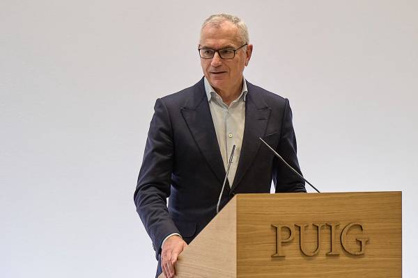 Estée Lauder perde 5,22 miliardi di dollari in Borsa dopo la conferma delle trattative con Puig