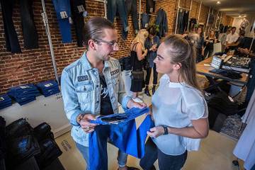 C&A opent The Denim pop-up store in Amsterdam