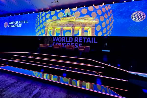 World retail congress: il retail della moda tra la spinta dell'Ia, la pressione sui consumi e un nuovo desiderio di prossimità