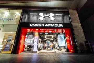 Omzetdaling remt optimisme niet: Under Armour verhoogt verwachtingen en zet in op premium strategie