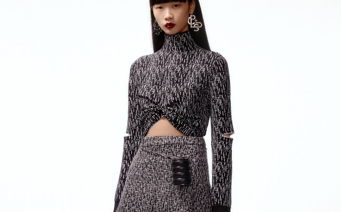 Moins stricte, plus confortable, la tenue de travail transformée par la pandémie