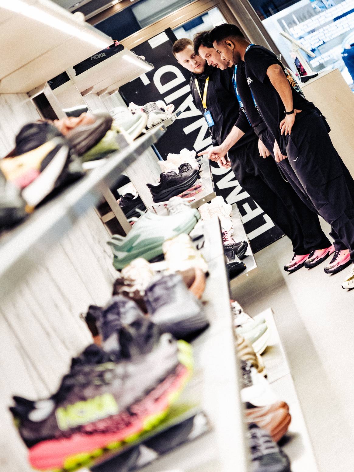 Hoka eröffnet neues Berlin-Flagship