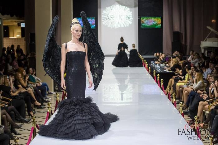 Внучки Александра Буйнова вышли на подиум Estet Fashion Week