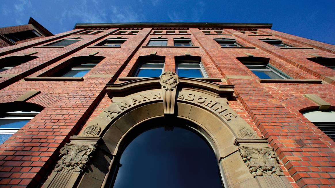 Das historische Portal von Amann in Bönnigheim.