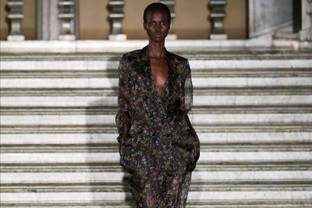Max Mara presenta la collezione resort 2024