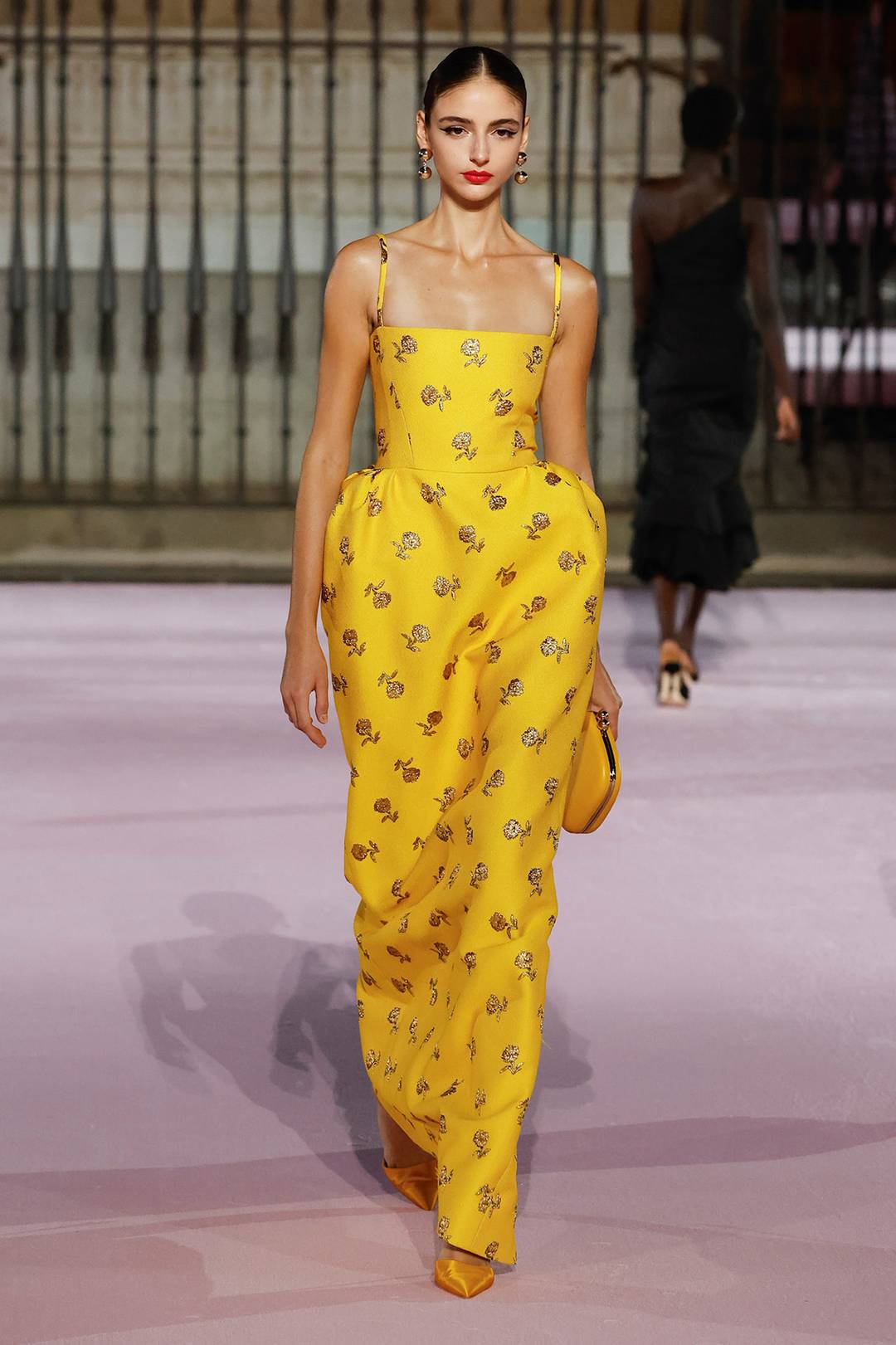 Carolina Herrera, presentazione in Plaza Mayor a Madrid della collezione Primavera/Estate 2026.