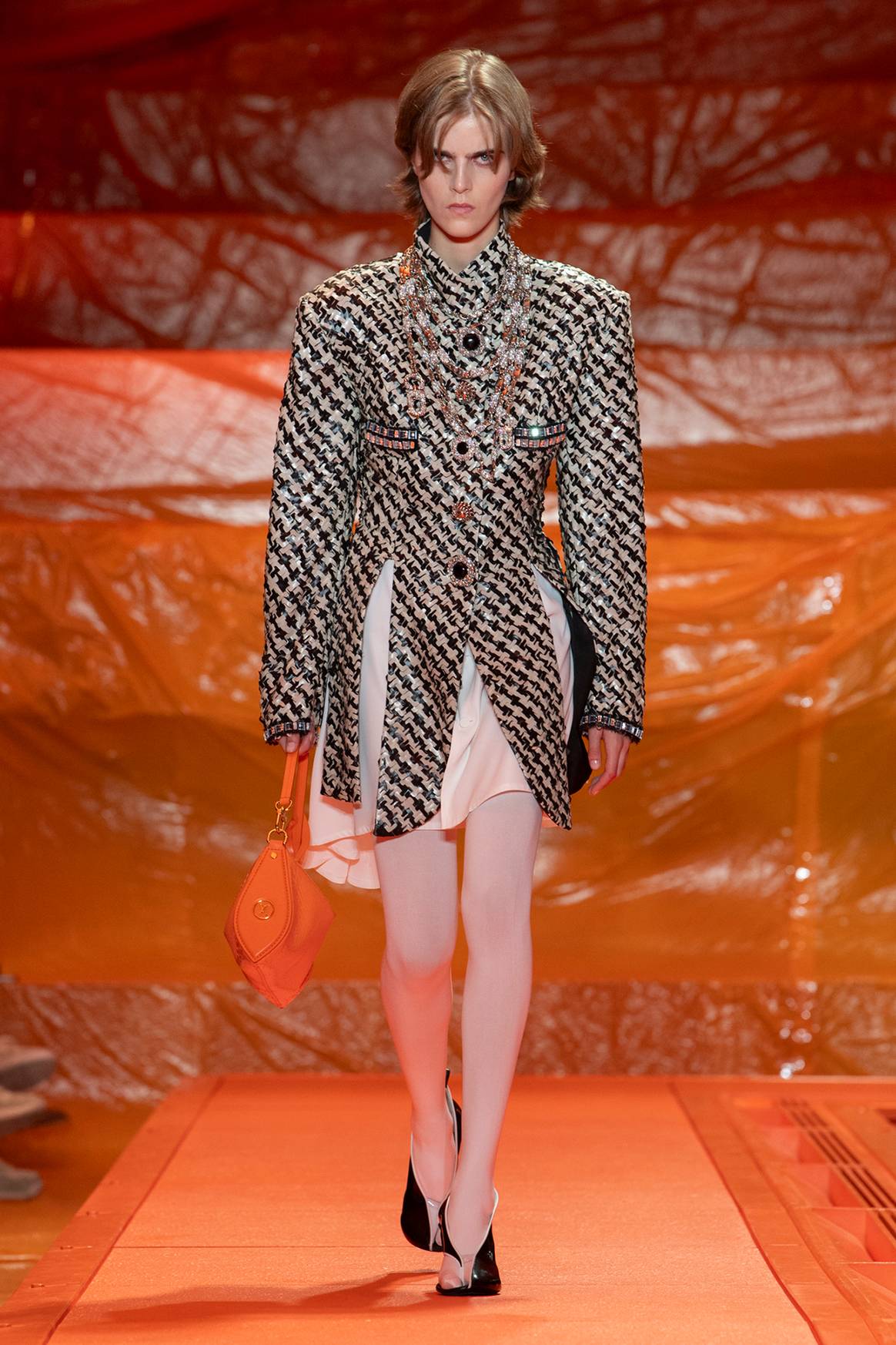 Louis Vuitton, colección de mujer de prêt-à-porter para la temporada Primavera/Verano SS24.