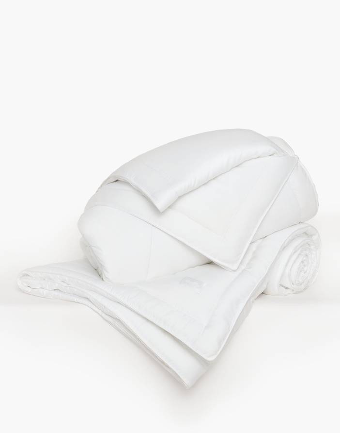 Buffy Cloud Full/Queen Comforter | Madewell