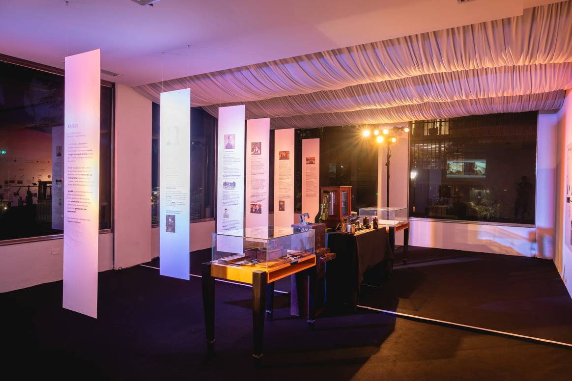Testorelli presenta una muestra que anticipa su nueva casa en San Isidro.