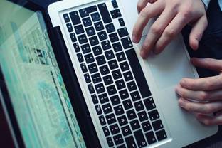 Online-Shopping-Boom beflügelt Paypal