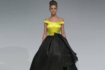 Rubin Singer combines classic and contemporary glamour for latest collection