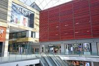 Quarter of Next shareholders vote in favour of call for wage transparency 