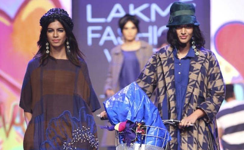 Lakmé Fashion Week bietet Nachhaltigkeit, Männermode und Prominente