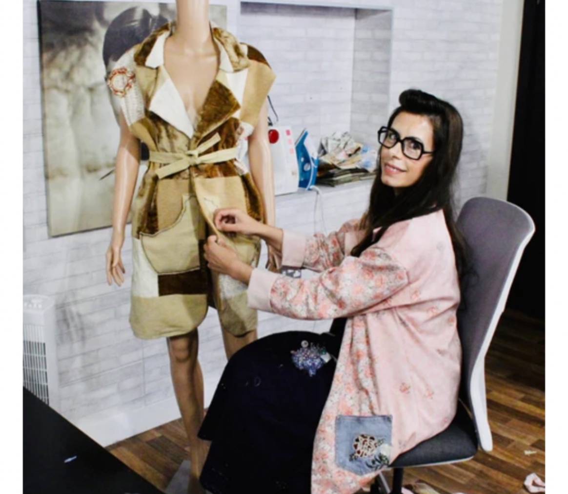 Designerin Maria Loria in ihrem Atelier. Bild: Couture To Your Door