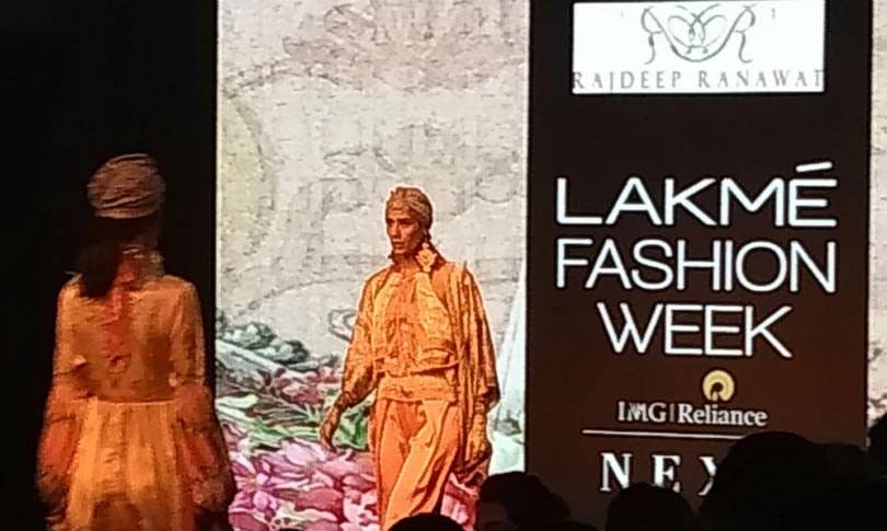 Lakmé Fashion Week bietet Nachhaltigkeit, Männermode und Prominente