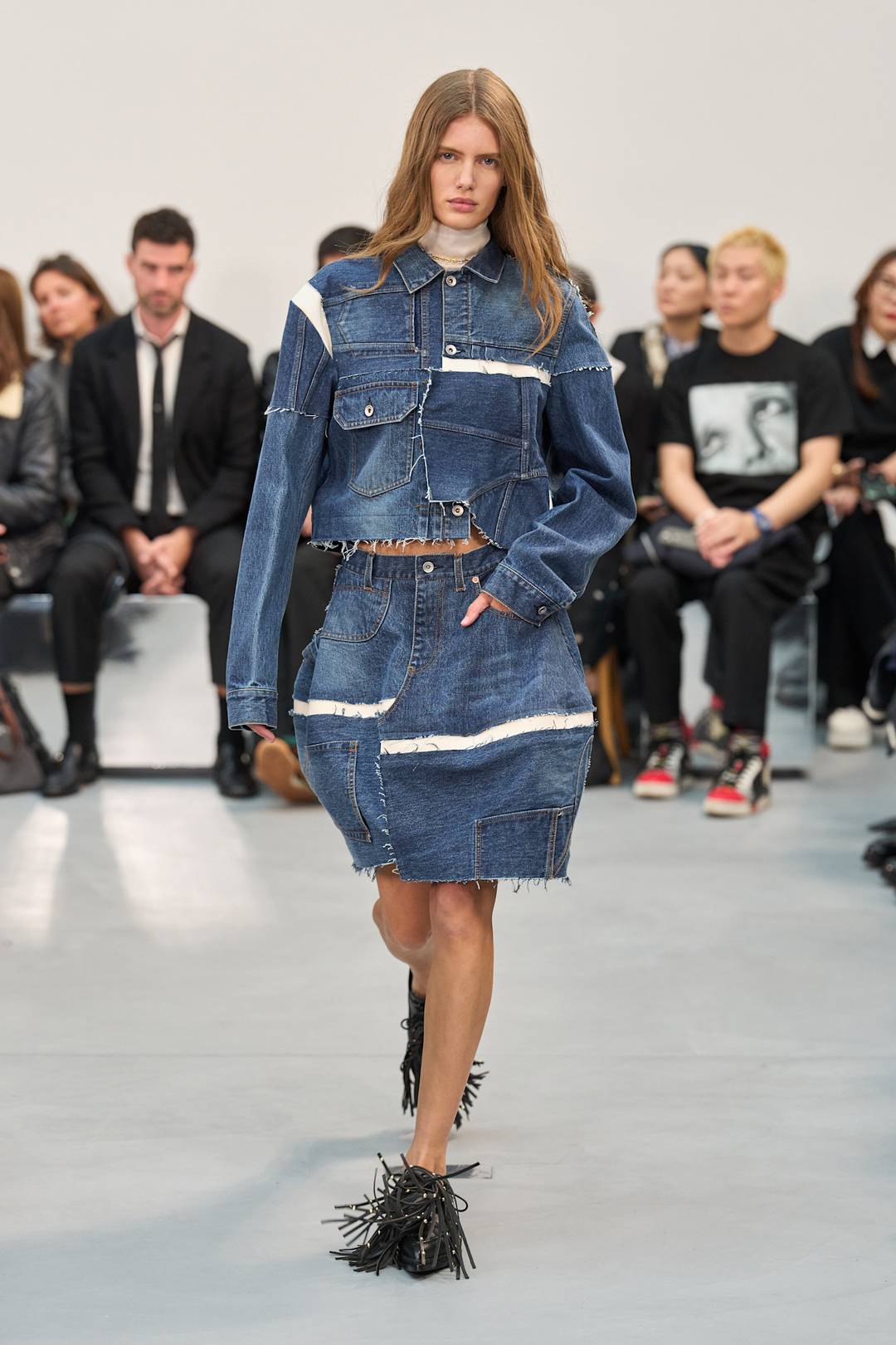 Créditos: Sacai SS26 ©Launchmetrics/spotlight