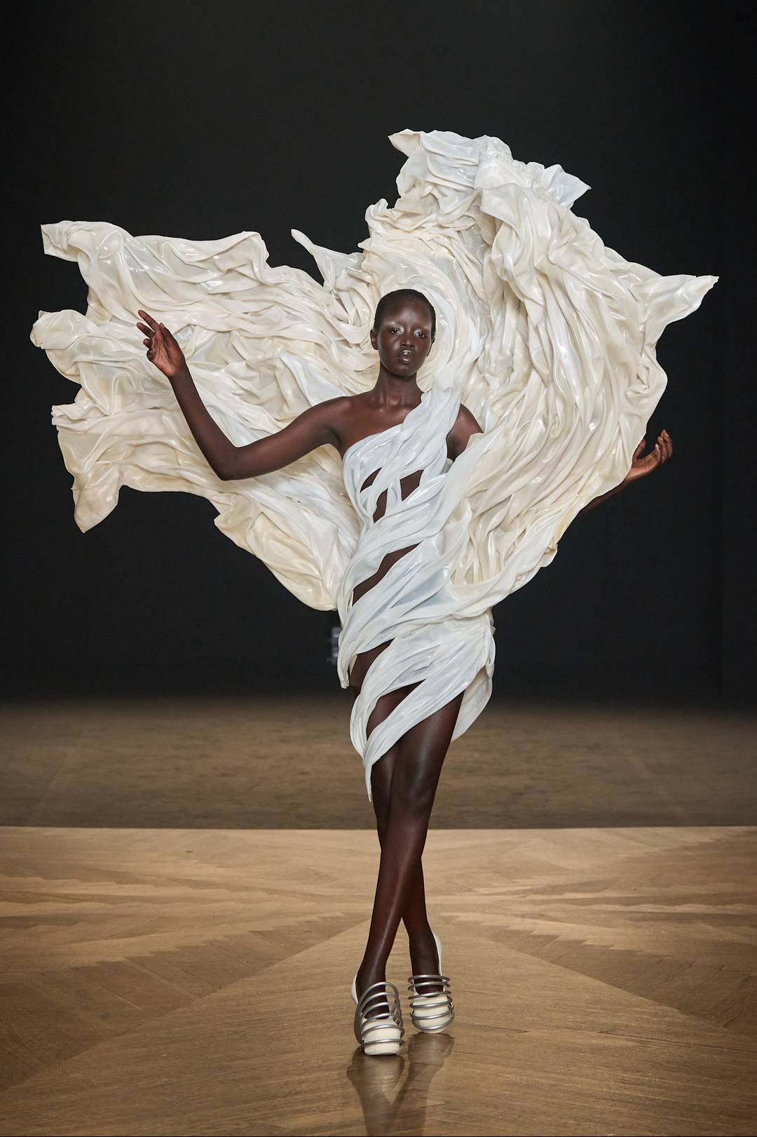 Iris van Herpen Alta Moda autunno-inverno 2025/2026